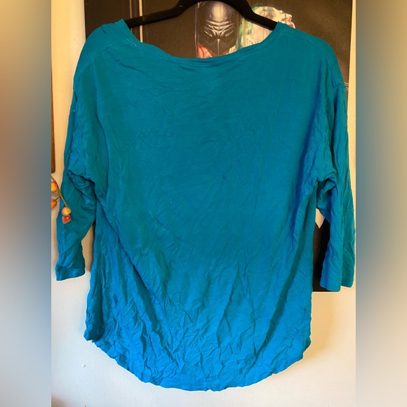 PINK Victorias Secret Blue Quarter Sleeve Jersey - Picture 2 of 4